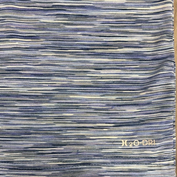 Hurley 2 x 2T Blue Graphic Hoodies (A Twofer Twin Bundle). Silky Soft. Excltcdtn - Picture 6 of 11